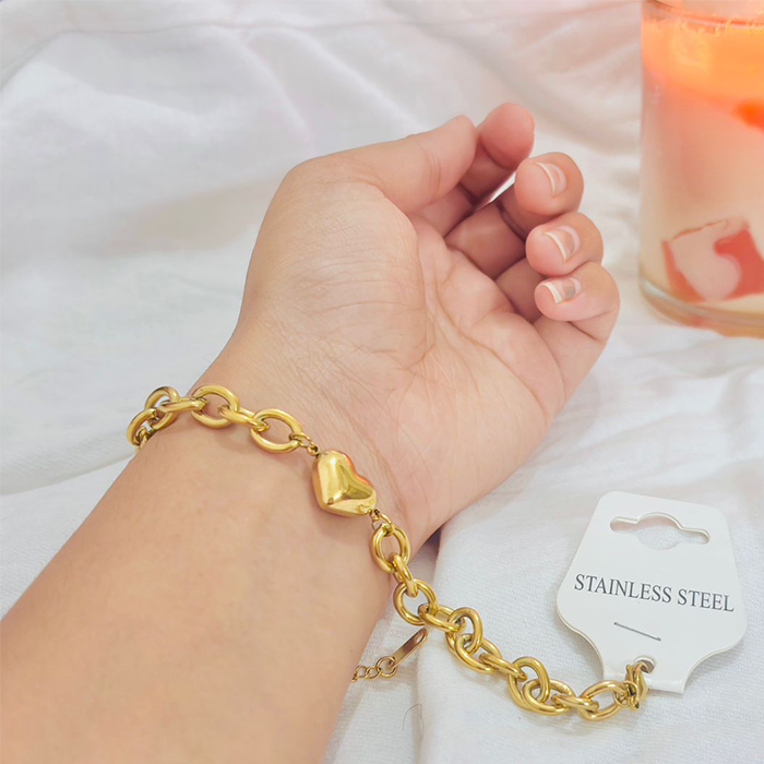 Chunky Heart Bracelet