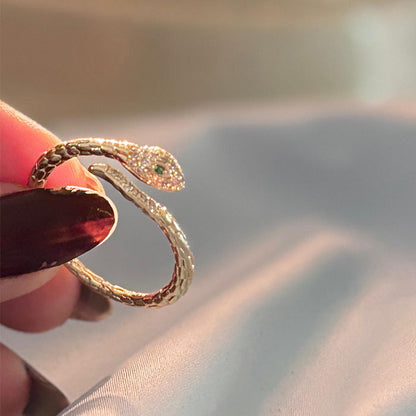 Snake Wrap Ring – Elegant & Edgy
