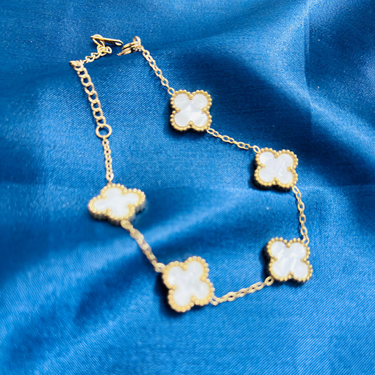 Clover Bracelet – White Enamel Finish